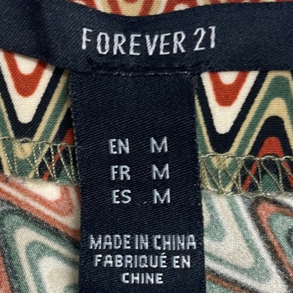 Forever 21 Multicolor Zigzag Patterned Women's Skirt Size M - Picture 5 of 8